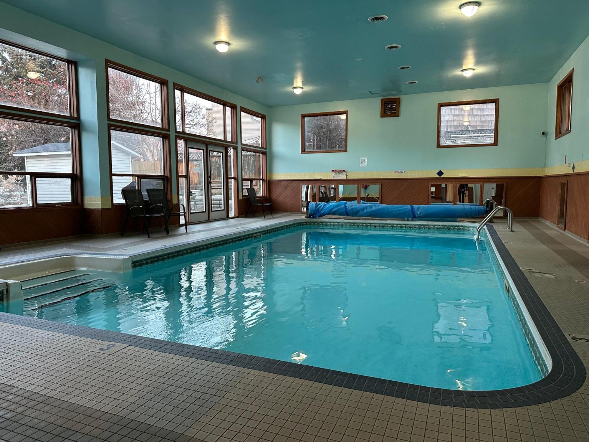 Kings Motor Inn Kamloops Zewnętrze zdjęcie