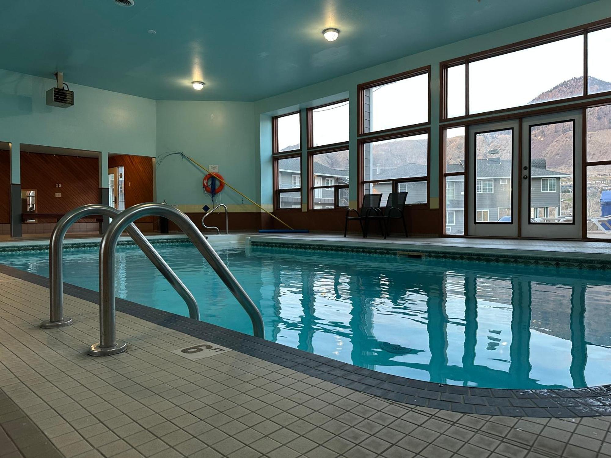 Kings Motor Inn Kamloops Zewnętrze zdjęcie